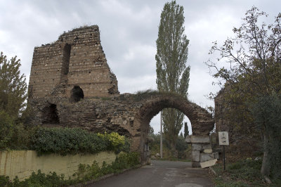 Iznik Wall at Sarayi Gate october 2018 8191.jpg