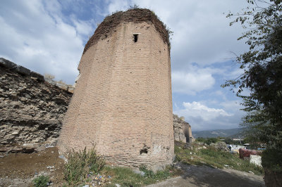 Iznik Wall East side to Lefke Gate october 2018 8248.jpg