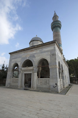 Iznik Green Mosque october 2018 8301.jpg