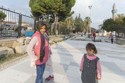 Iznik Seyh Kutbuddin mosque october 2018 8323.jpg