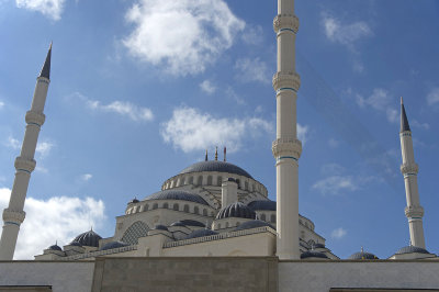 Istanbul Camlica Mosque october 2018 7435.jpg