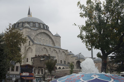 Istanbul Edirne Gate aka Mihrimah Sultan Mosque october 2018 9274.jpg