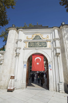 Istanbul Eyup Mosque october 2018 7200.jpg