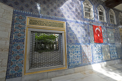 Istanbul Eyup Mosque october 2018 7207.jpg