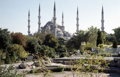 Istanbul Blue Mosque 93 194.jpg