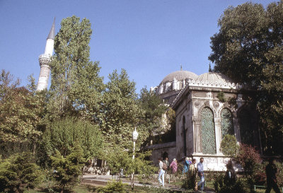 Istanbul Beyazit 2002 311.jpg