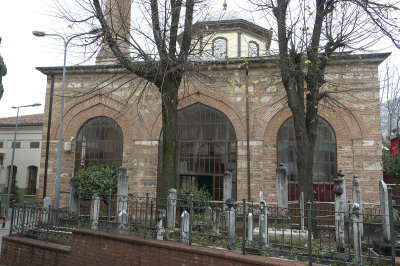 Bursa at Uftade Mosque december 2018 9660.jpg