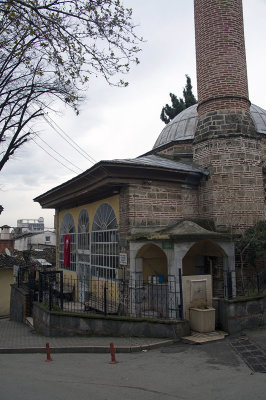 Bursa Veledi Vezir Mosque december 2018 9642.jpg