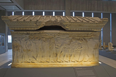 Troy Museum Polyxena Sarcophagus 2018 0057.jpg