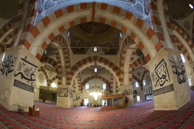 Edirne Old Mosque december 2018 0098.jpg