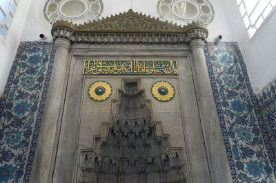 Istanbul Mehmed Aga Mosque dec 2018 9452.jpg