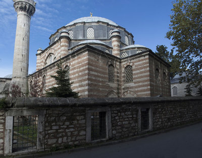 Istanbul Mehmed Aga Mosque dec 2018 9463 Panorama.jpg