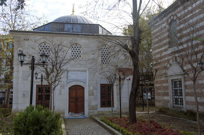 Istanbul Mehmed Aga Mosque dec 2018 9467.jpg