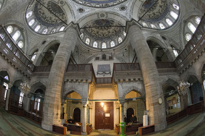 Istanbul Hekimoglu mosque dec 2018 0302.jpg