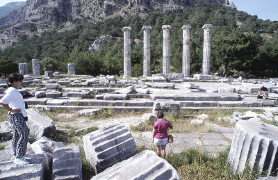 Priene temple Atena 1