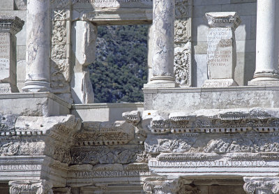 Efes Celsus library