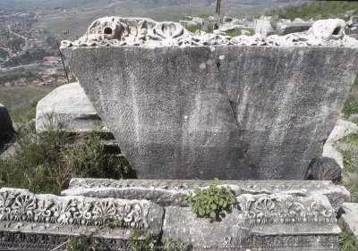 Bergama Pergamon Dionysus temple 113.jpg