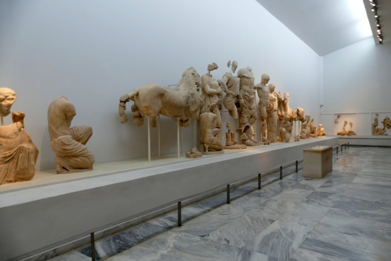  The East pediment of the Temple of Zeus