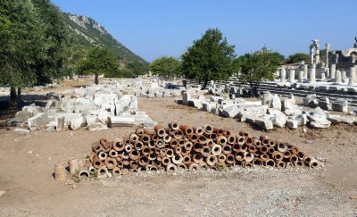  Clay pipes used for transporting water