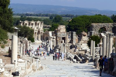 The main avenue leading to the Library of Celsus 