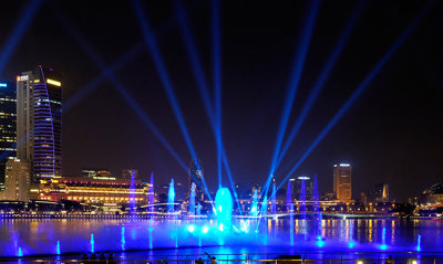 'Wonder Full' Laser Light Show at Marina Bay Sands  