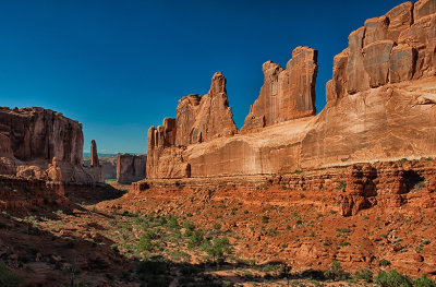 Trailhead into Park Avenue