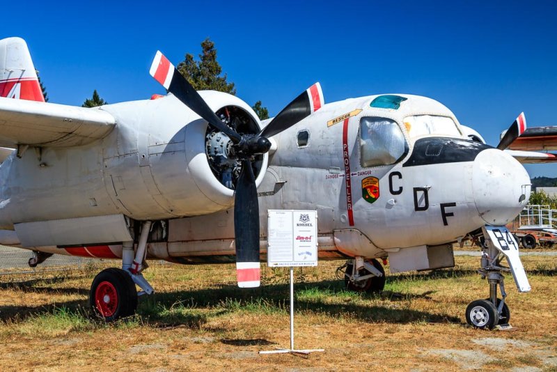 Grumman S-2A Tracker Airtanker