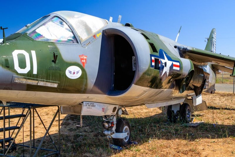 McDonnell Douglas AV-8C Harrier