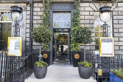 Entrance to the Scotch Malt Whisky Society