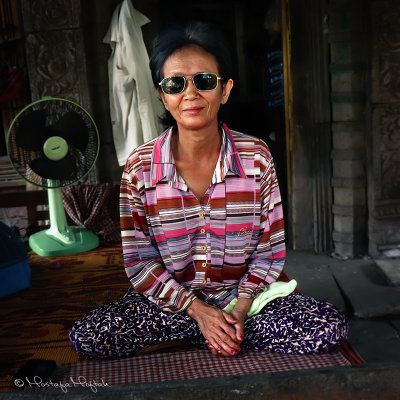 The Handsome Vietnamese Old Lady @ Siem Reap