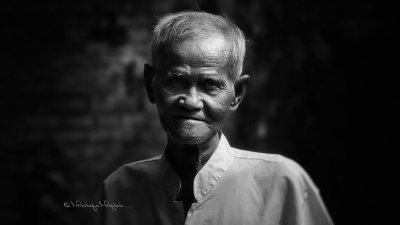 A Face from Cambodia (DY Proeung)