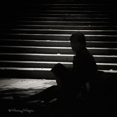 Sitting Woman @ Siem Reap