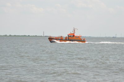 Pilot racing past