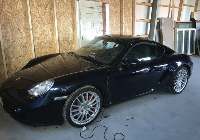 The Cayman S prepared for wintering in Grönhögen