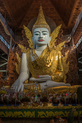  Five-Story Buddha
