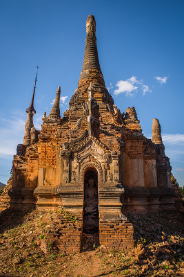 Cave Pagoda with Buddha