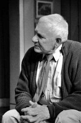 Roger 6030bw.jpg