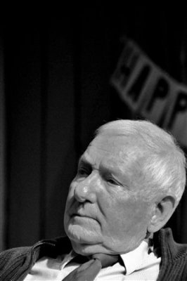 Roger 6050bw.jpg