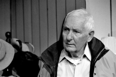 Roger 6181bw.jpg