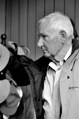 Roger 6185bw.jpg