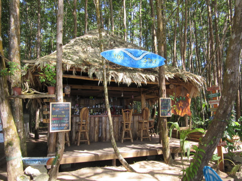 Tiki bar