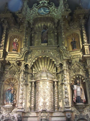 Iglesia de San Jose's golden altar