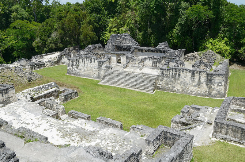 Central Acropolis, Tikal