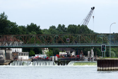 Premiers pieux dans le lit de la Seine-3875l.jpg