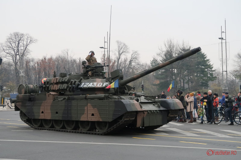 tanc-tr-85-repetitii-parada-militara-1-decembrie_05.JPG