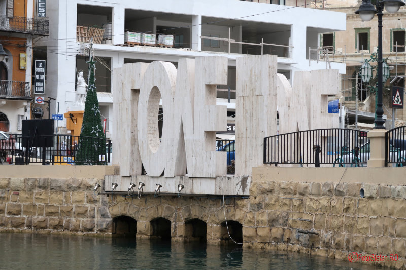 love-monument-Spinol- Bay-malta-2017.JPG