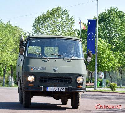 retro-parada-primaverii-2017-bucuresti_tvr.jpg