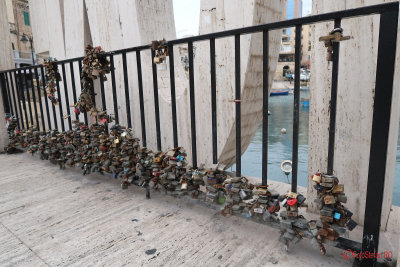 love-locks-Spinol- Bay-malta-2017_03.JPG
