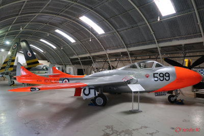 muzeul-aviatiei-malta-Havilland-Vampire-T11_02.JPG