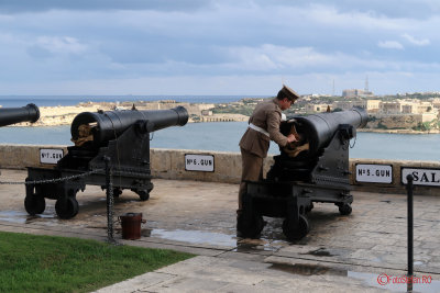 Saluting Battery - Lascaris War Rooms - War HQ and Nato tunnels